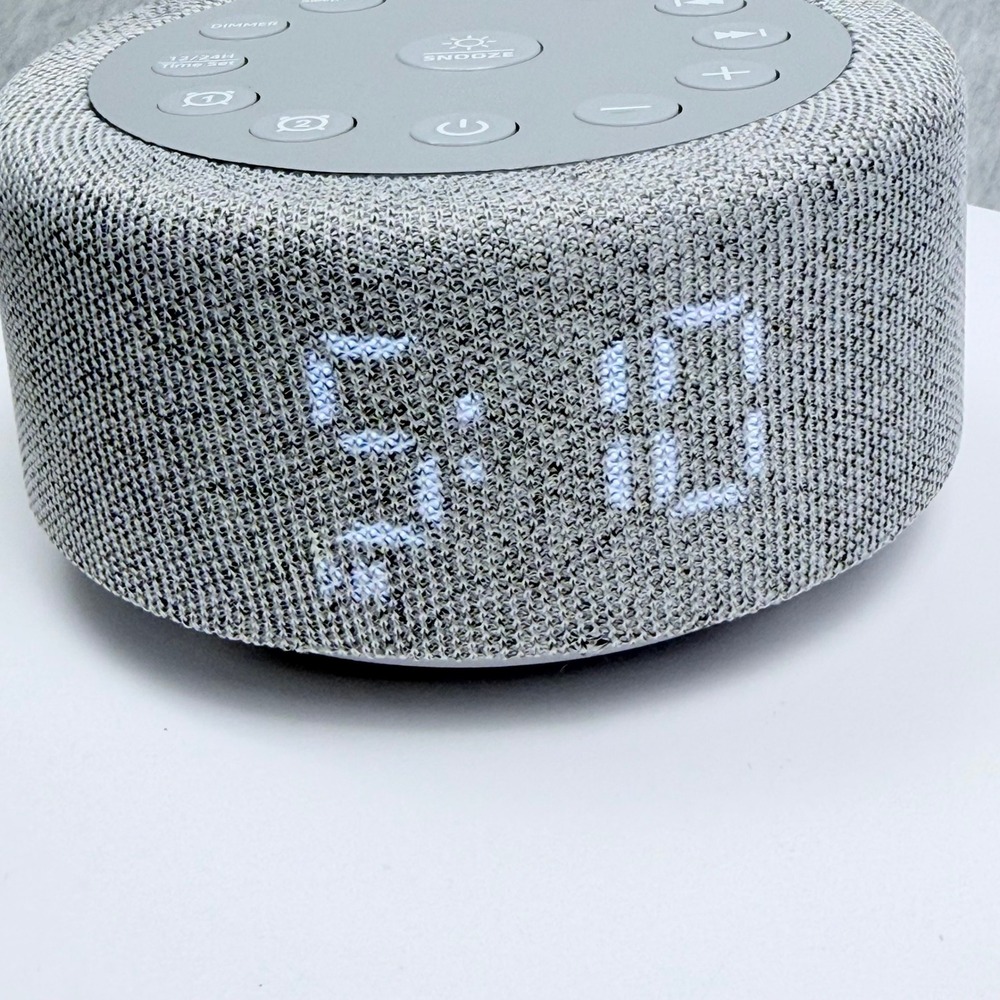 Hushing HAC-F4 White Noise Machine Digital Alarm Clock with RGB Light Gray White